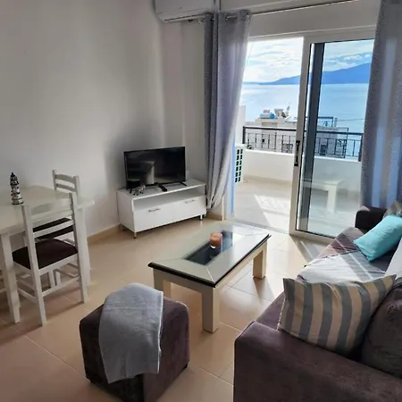 Forty Saints Sea View 公寓 Sarandë